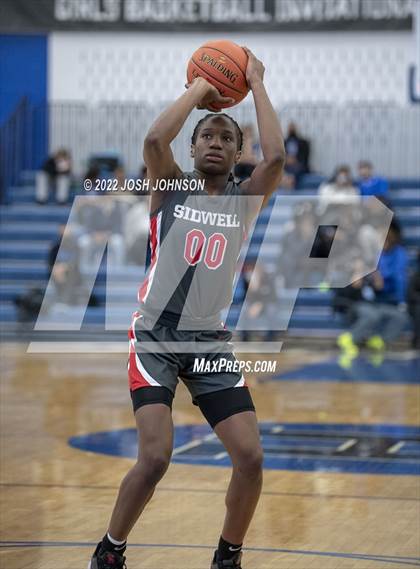 Thumbnail 3 in Sidwell Friends vs. DeSoto photogallery.