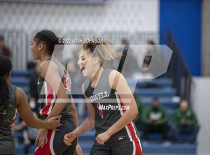Thumbnail 3 in Sidwell Friends vs. DeSoto photogallery.