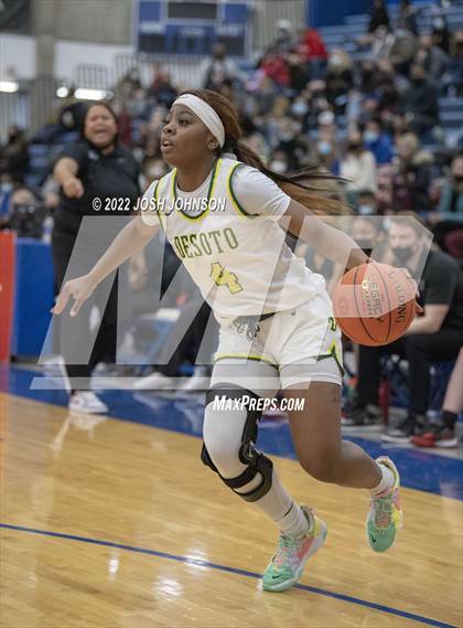 Thumbnail 3 in Sidwell Friends vs. DeSoto photogallery.