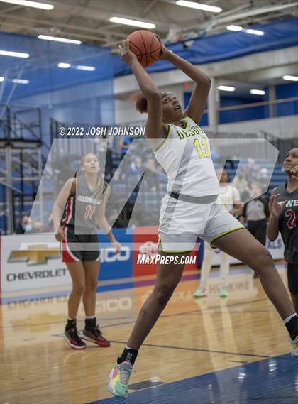 Thumbnail 2 in Sidwell Friends vs. DeSoto photogallery.