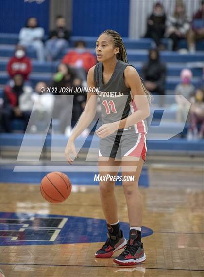 Thumbnail 2 in Sidwell Friends vs. DeSoto photogallery.
