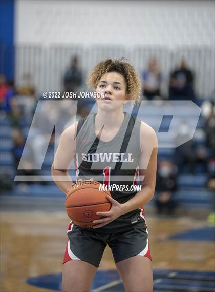 Thumbnail 3 in Sidwell Friends vs. DeSoto photogallery.