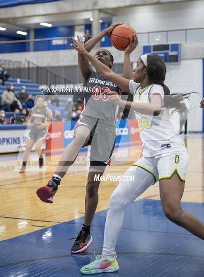 Thumbnail 2 in Sidwell Friends vs. DeSoto photogallery.