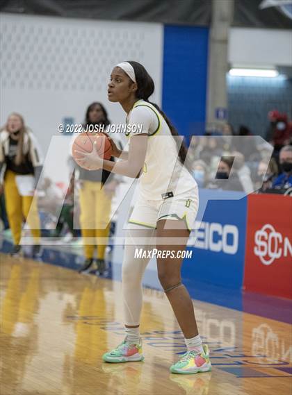 Thumbnail 2 in Sidwell Friends vs. DeSoto photogallery.