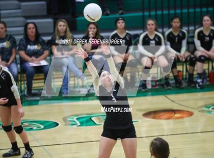 Thumbnail 2 in Canon City @ Niwot (CHSAA 4A Region 4 Playoff) photogallery.