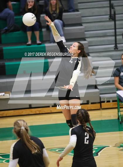 Thumbnail 1 in Canon City @ Niwot (CHSAA 4A Region 4 Playoff) photogallery.
