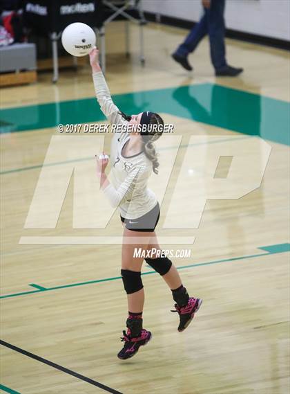 Thumbnail 2 in Canon City @ Niwot (CHSAA 4A Region 4 Playoff) photogallery.