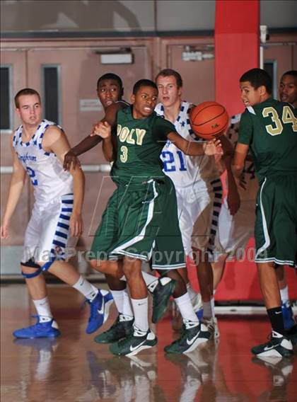 Thumbnail 3 in Poly vs Bingham (MaxPreps Holiday Classic) photogallery.