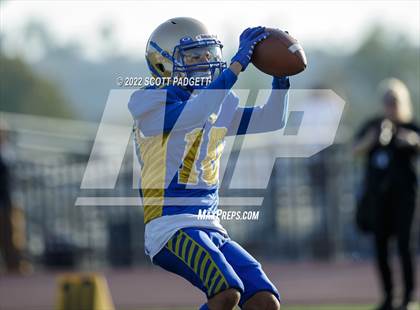 Thumbnail 2 in Orange Glen @ San Pasqual photogallery.