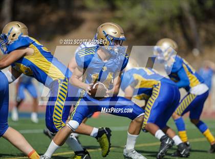 Thumbnail 3 in Orange Glen @ San Pasqual photogallery.