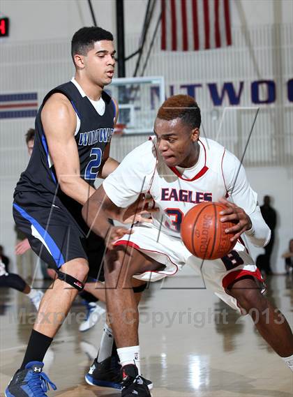 Thumbnail 1 in Windward @ Brentwood School photogallery.