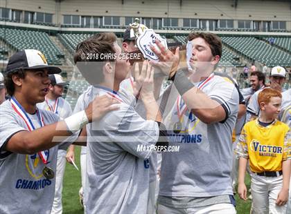 Thumbnail 2 in Victor vs. McQuaid Jesuit (Section 5 Class AA Final) photogallery.