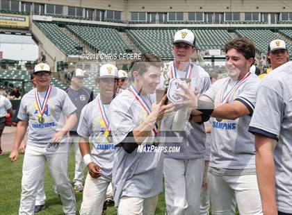 Thumbnail 1 in Victor vs. McQuaid Jesuit (Section 5 Class AA Final) photogallery.