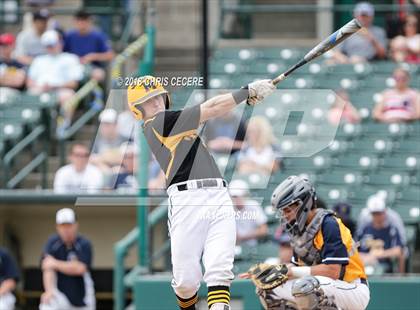 Thumbnail 1 in Victor vs. McQuaid Jesuit (Section 5 Class AA Final) photogallery.