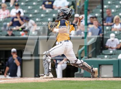 Thumbnail 2 in Victor vs. McQuaid Jesuit (Section 5 Class AA Final) photogallery.