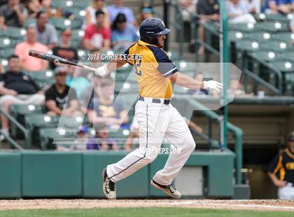 Thumbnail 2 in Victor vs. McQuaid Jesuit (Section 5 Class AA Final) photogallery.