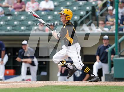 Thumbnail 2 in Victor vs. McQuaid Jesuit (Section 5 Class AA Final) photogallery.