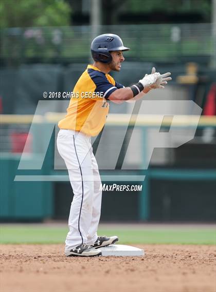 Thumbnail 1 in Victor vs. McQuaid Jesuit (Section 5 Class AA Final) photogallery.