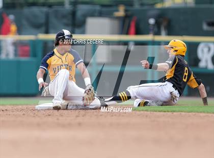 Thumbnail 3 in Victor vs. McQuaid Jesuit (Section 5 Class AA Final) photogallery.
