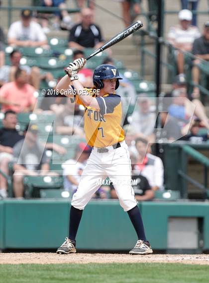 Thumbnail 3 in Victor vs. McQuaid Jesuit (Section 5 Class AA Final) photogallery.