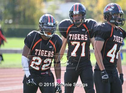 Thumbnail 3 in Suffield Academy vs. Cushing Academy  photogallery.
