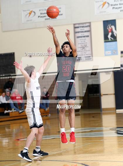 Thumbnail 1 in Lincoln High @ Lincoln Northeast photogallery.