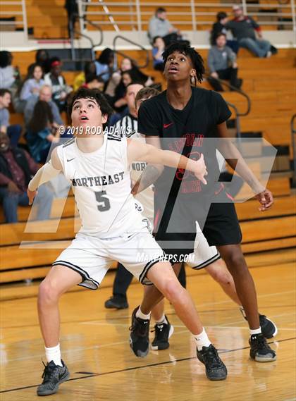Thumbnail 3 in Lincoln High @ Lincoln Northeast photogallery.