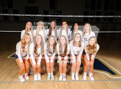 Thumbnail 2 in JV: Arlington (Team & Individual) photogallery.