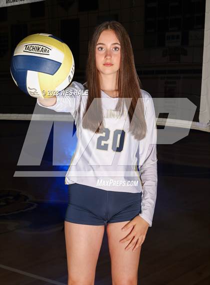 Thumbnail 2 in JV: Arlington (Team & Individual) photogallery.