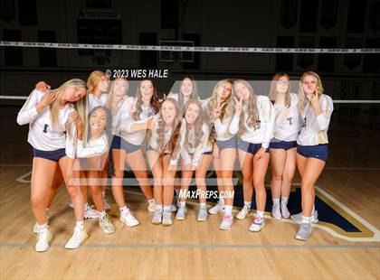 Thumbnail 3 in JV: Arlington (Team & Individual) photogallery.