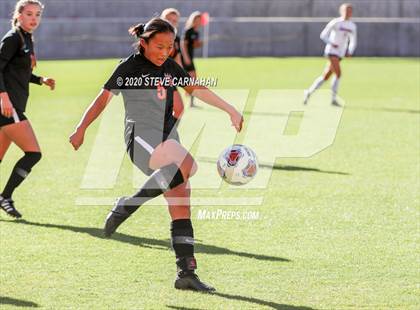 Thumbnail 2 in Crimson Cliffs vs. Ogden (UHSAA 4A Semi-Final) photogallery.