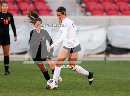 Thumbnail 2 in Crimson Cliffs vs. Ogden (UHSAA 4A Semi-Final) photogallery.