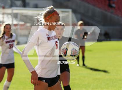 Thumbnail 3 in Crimson Cliffs vs. Ogden (UHSAA 4A Semi-Final) photogallery.