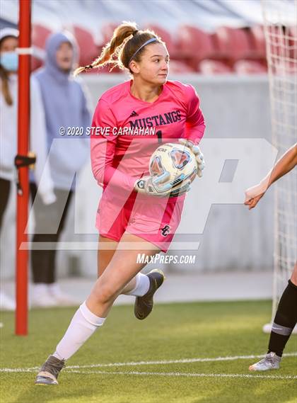 Thumbnail 3 in Crimson Cliffs vs. Ogden (UHSAA 4A Semi-Final) photogallery.