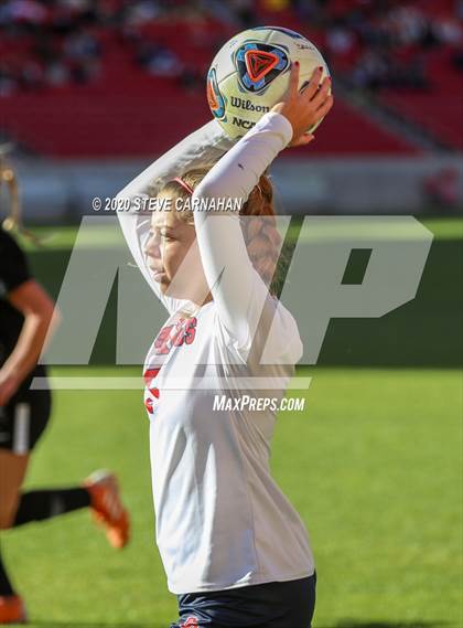 Thumbnail 2 in Crimson Cliffs vs. Ogden (UHSAA 4A Semi-Final) photogallery.