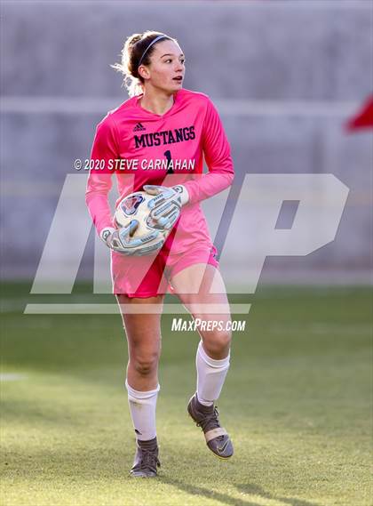 Thumbnail 2 in Crimson Cliffs vs. Ogden (UHSAA 4A Semi-Final) photogallery.