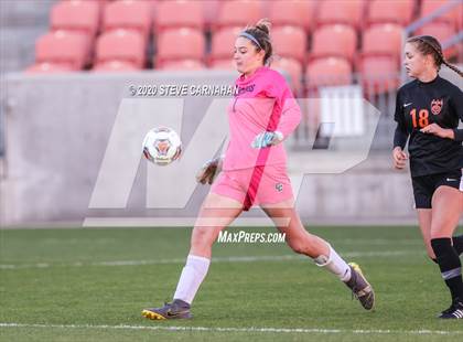 Thumbnail 3 in Crimson Cliffs vs. Ogden (UHSAA 4A Semi-Final) photogallery.