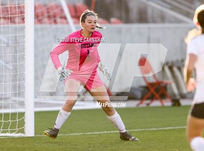 Thumbnail 2 in Crimson Cliffs vs. Ogden (UHSAA 4A Semi-Final) photogallery.