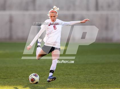 Thumbnail 2 in Crimson Cliffs vs. Ogden (UHSAA 4A Semi-Final) photogallery.