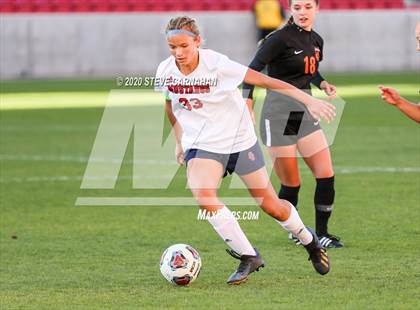 Thumbnail 2 in Crimson Cliffs vs. Ogden (UHSAA 4A Semi-Final) photogallery.
