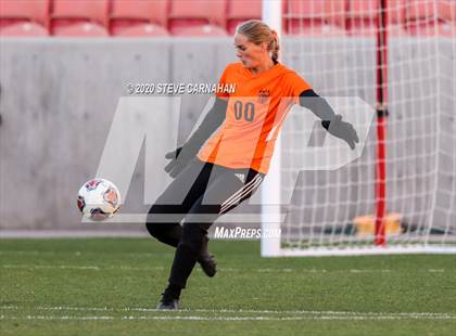 Thumbnail 3 in Crimson Cliffs vs. Ogden (UHSAA 4A Semi-Final) photogallery.