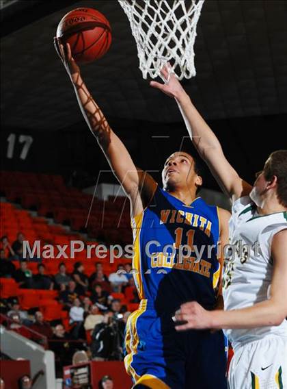 Thumbnail 1 in Basehor-Linwood vs. Collegiate (KSHSAA 4A 1st Round) photogallery.