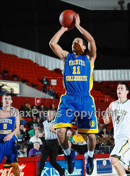 Thumbnail 3 in Basehor-Linwood vs. Collegiate (KSHSAA 4A 1st Round) photogallery.