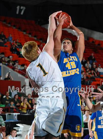 Thumbnail 2 in Basehor-Linwood vs. Collegiate (KSHSAA 4A 1st Round) photogallery.