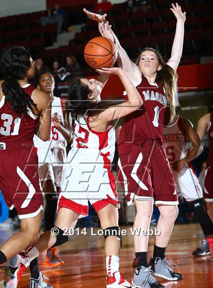 Thumbnail 1 in North Rockland vs Albertus Magnus (Slam Dunk Tournament) photogallery.