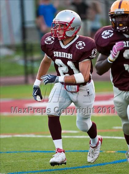 Thumbnail 1 in The 10th Annual Shrine Chowder Bowl (Central vs West) photogallery.
