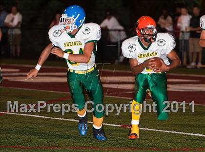 Thumbnail 3 in The 10th Annual Shrine Chowder Bowl (Central vs West) photogallery.