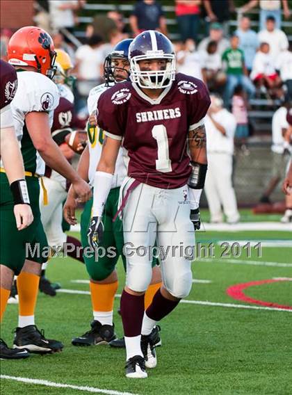 Thumbnail 3 in The 10th Annual Shrine Chowder Bowl (Central vs West) photogallery.