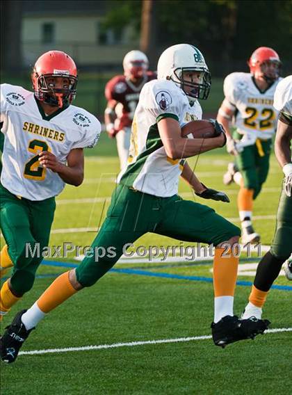 Thumbnail 3 in The 10th Annual Shrine Chowder Bowl (Central vs West) photogallery.