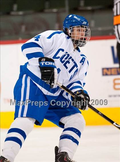 Thumbnail 2 in St. Thomas Academy vs White Bear (Schwan Cup) photogallery.